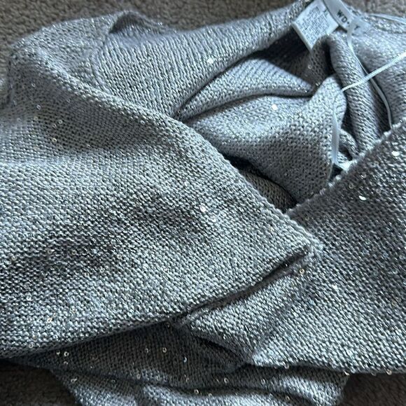 WD•NY Sequin Silver Sweater! - Picture 9 of 10